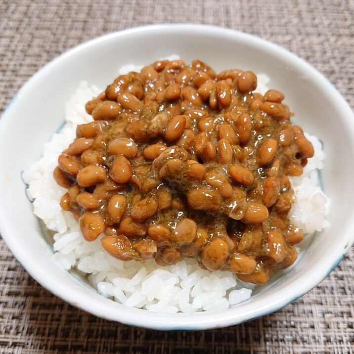 海苔の佃煮バター納豆ご飯